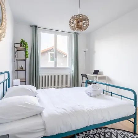 Helene - Cosy & Calme A 9min A Pied Du Tram 아파트 *